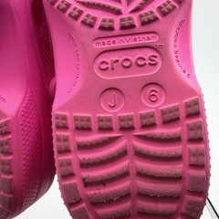 Crocs 206991 Kid’s US J6 Clogs Pink Classic Comfort Slip On Water Sandals