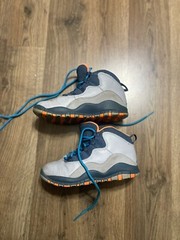 Nike Air Jordan Shoes, Kid’s Size 11, Retro ‚Bobcats‘ Wolf Grey Blue 310805-026