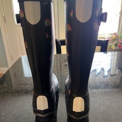 Hunter Boots Girls 3 First Classic Mini Rainbow Print Wellies Black Mid-Calf