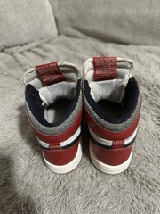 Size 1 (PS) – Jordan 1 Retro OG High Chicago Lost & Found