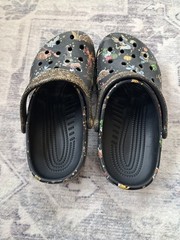Harry Potter Classic Clogs. Crocs x Vera Bradley. Size Junior 1-J1.