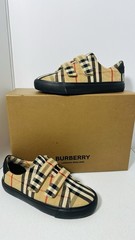 BURBERRY Markham Check Grip-Strap Sneaker Z5765 Kids Size 33 / 2 US