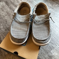 Hey Dude Wally Youth Blend Linen Stone ***US Youth 1***
