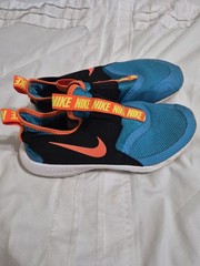 Nike Kids Flex Runner Slip On Active Stretch Running Sneakers Shoes 5Y