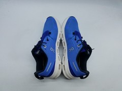 On Cloud Sky Swiss Engineering Youth’s Size 6 Running Shoes Blue
