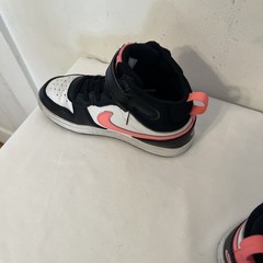 Nike Youth Court Borough Mid 2 CD7783-005 Black White Pink Basketball Shoes 1Y