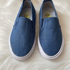 Cotton On Kids Lux Runner Chambray Denim Unisex Slip On U.S 10-11 Shoes