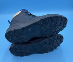 NEW Nike Manoa Leather GS Boot Black BQ5372-003 youth size 3Y Blue Trim
