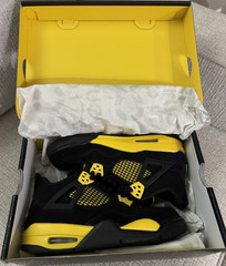 Jordan Air Jordan 4 Sneaker Kids US 5Y Black/Yellow Suede 408452-017