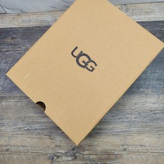 UGG Classic II Gel Hearts Silver Sequin Boots 1151613K Size 6 Kids Women’s 7 NIB