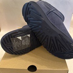 UGG Kid’s Ultra Mini Navy Classic Boots 1130750K Kid’s Size 3