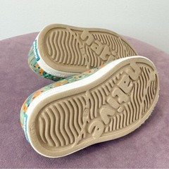 Native Jefferson Flax Tan Green Slip On Shoes Size 5