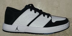 JORDAN NU RETRO 1(GS) WHITE/BLACK FB4412-100 BOY ‚S