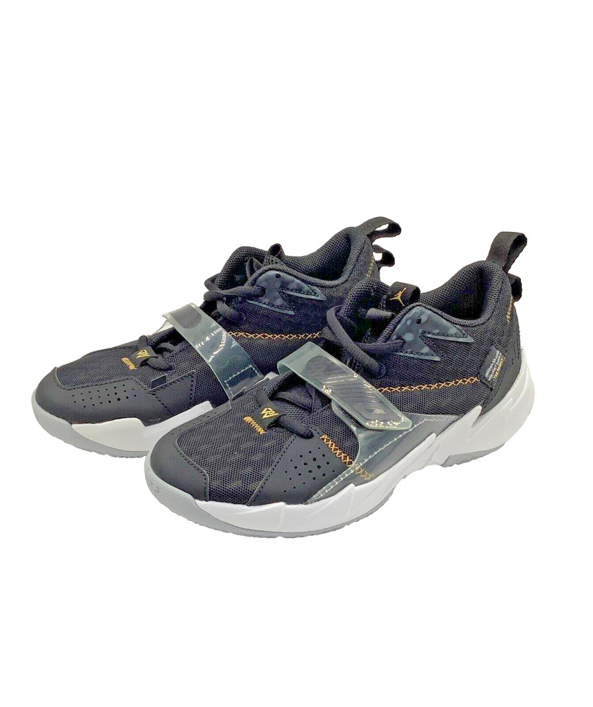 Nike Kids‘ Jordan Why Not Zero.3 Black/Metallic Gold-White Size 3Y