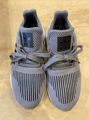 0964) Adidas Swift Run J Grey/Black/White FX9885 Men’s Size 5 Running Sneakers