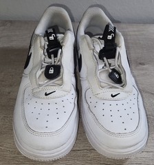 Nike Air Force 1 Toggle Stretch Lace White Black Swoosh CU5287-104 Size 1.5Y Kid