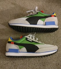 PUMA Future Rider Splash Grade School Children’s Sneakers – Size 6C EXCELLENT!!