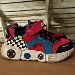 SKECHERS Game-Kicks Light-Up Hook & Loop Sneakers Red Kids US 13 Gaming