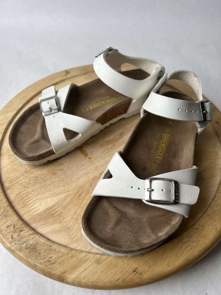 Kid’s Birkenstock Rio White Leather Sandals – US Size 3/EU Size 34