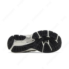 New Balance 1906R Big Kid Silver Metallic Black GC1906ER