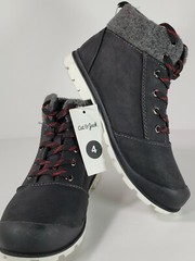 Black Hiking Boot Shoe Grey Flannel Trim Levy by Cat & Jack unisex Youth Size 4