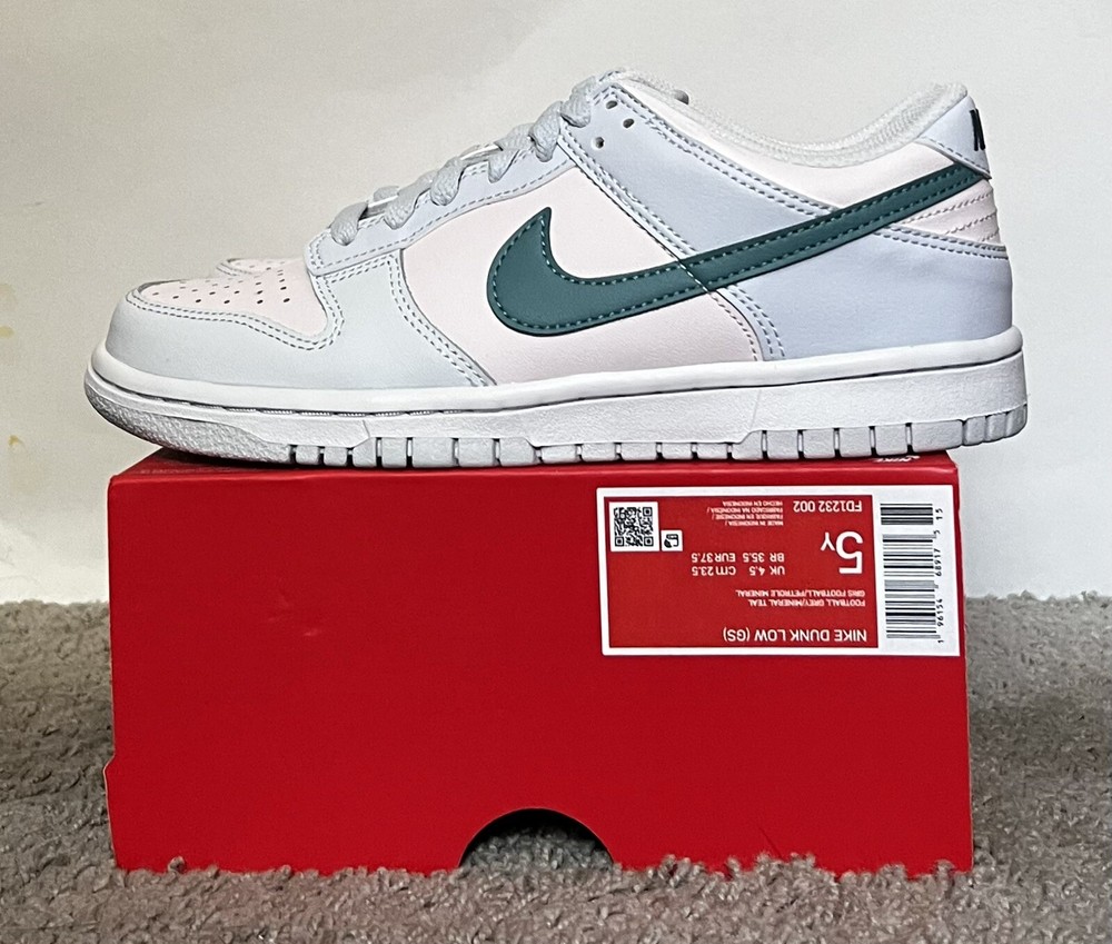 NEW Size 5Y/6.5W- Nike Dunk Low GS Mineral Teal FD1232-002