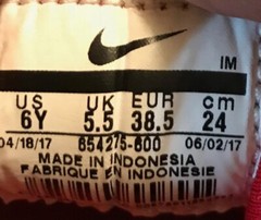 NIKE HUARACHE RUN (GS) UNIVERSITY RED [654275-600] US 6Y (BARELY USED)