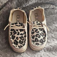 Hey Dude Wendy Youth Leopard Print Canvas Boat Shoes K12 EU 31 UK K11