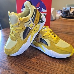 Puma RS-X Pikachu PS Pokémon Sneakers – Size US 12c