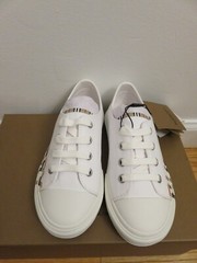 Kids Burberry Icon Stripe Logo Print Cotton white Gabardine Sneakers size 31 32