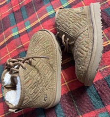 UGG Kids Brown Suede Bootie Logo Embroidered Faux Fur Lined Size 12 1116170T