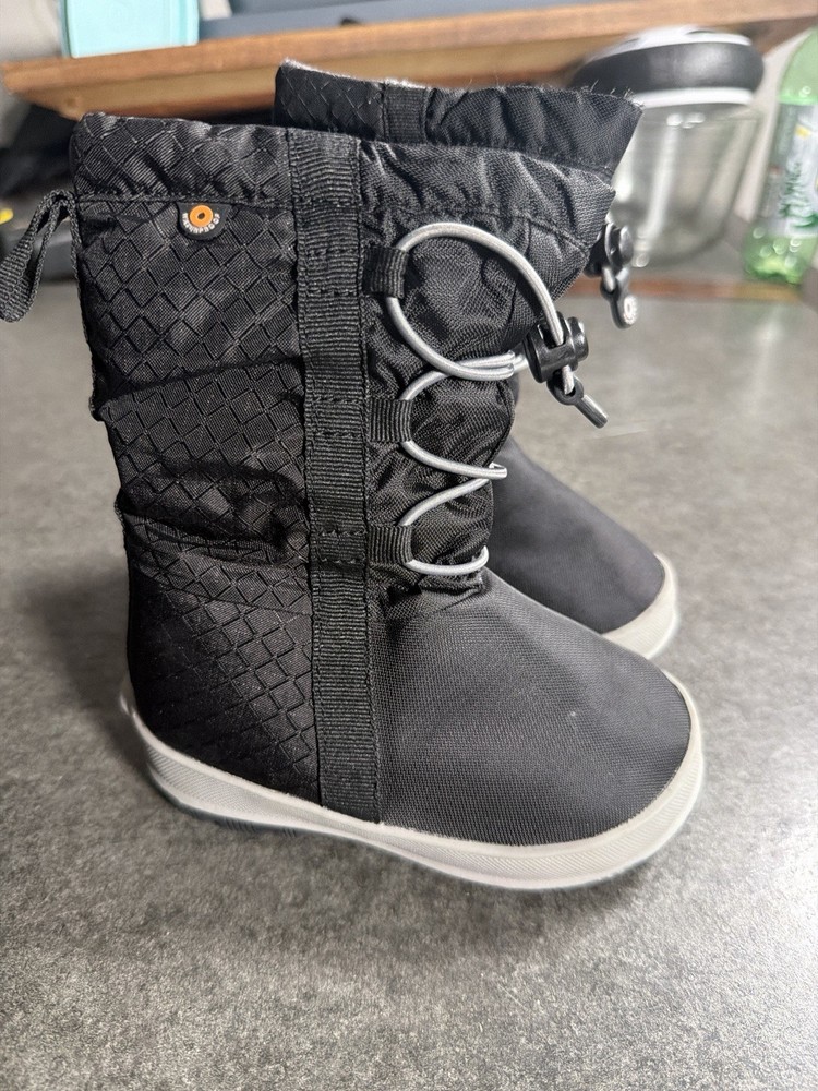 Bogs SnowDay Boots, Toddler Size 7 / EU 23, Quilted, Kid’s Winter, Durafresh