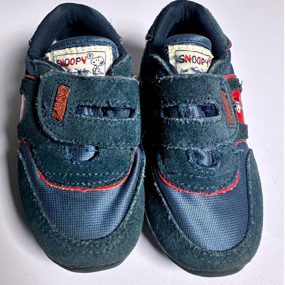 Vintage Snoopy Peanuts Thom McAn Kids Sneakers Navy Blue Suede 4055 6