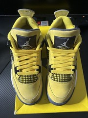 Jordan 4 Lightning Size 4y