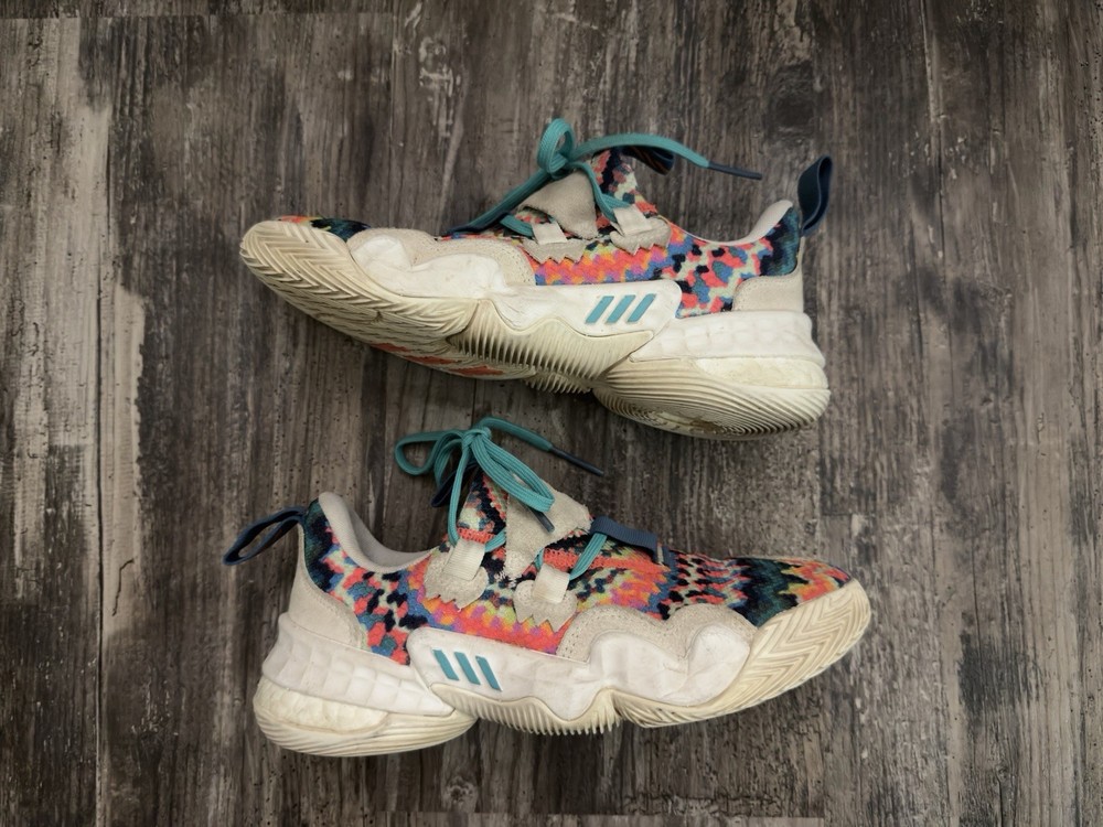Size 4.5 – adidas Trae Young 1 “tie dye” Athletic Shoes