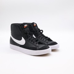 Size 6.5Y – Nike Blazer Mid ‘77 (GS} ‘Black’ | DA4086-002