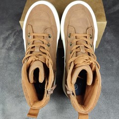 Cat & Jack Athletic Mid Top Brown Boots Youth Size 2 kids shoes