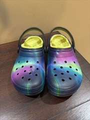 Crocs Classic Lined Clogs J 2 Kids Aurora Tie Dye Fuzzy Lined Slip On Shoes J2