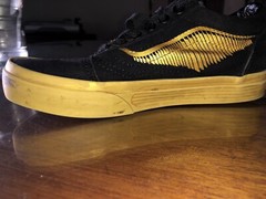Vans X Harry Potter Limited Edition Old Skoll Golden Snitch Sneaker Black US 1.5