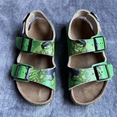 Birkenstock Marvel Sandals Kids Size EU 33 US 2 Hulk Green Toddler Comfortable