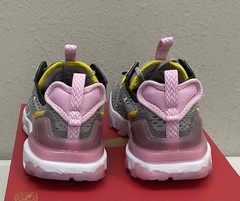 Size US – 7Y / EUR – 40 Nike React Vision (GS) CD6888-003 Multicolor .