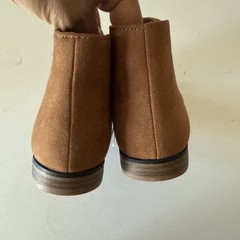 Cat & Jack Opal Brown Solid Faux Suede Zip Round Toe Ankle Boots Kids 2