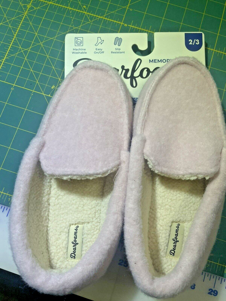 Dearfoams Unisex Memory Foam Cozy Moccasin Slipper, 2-3 (Big Kid)