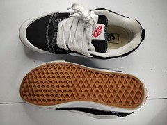 Vans Knu Skool