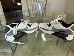 Nike Air Max Kids 5Y Brand New No box