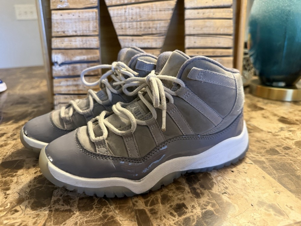 Nike Air Jordan 11 Retro PS Cool Grey 2021 Kids Size 1.5Y Sneaker 378039-005