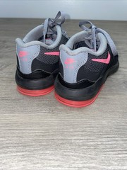 Nike Air Max Invigor (GS) 2.5Y