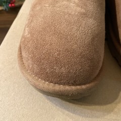 [1017400K-CHE] Kids UGG K BAILEY BUTTON II Size 6 EUC Box Chestnut
