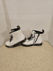 Dr. Martens Zavala Combat Boots White NEW Kids Size US 4