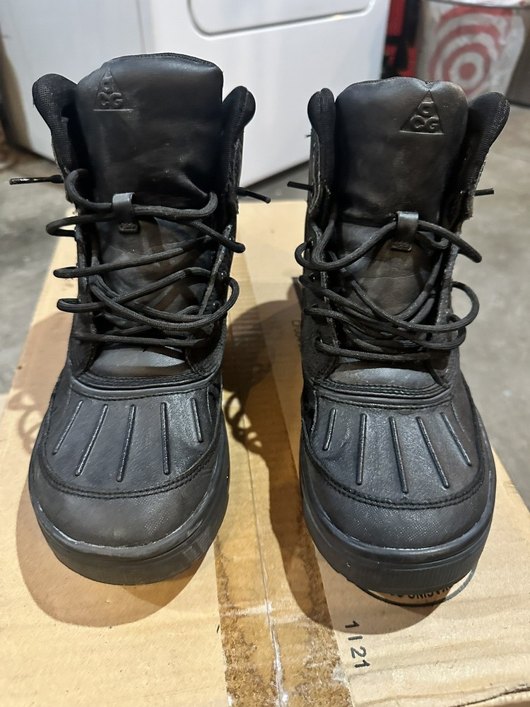Boy’s Nike ACG Woodside 2 High Boots GS Triple Black Size 6.5Y 524872-004
